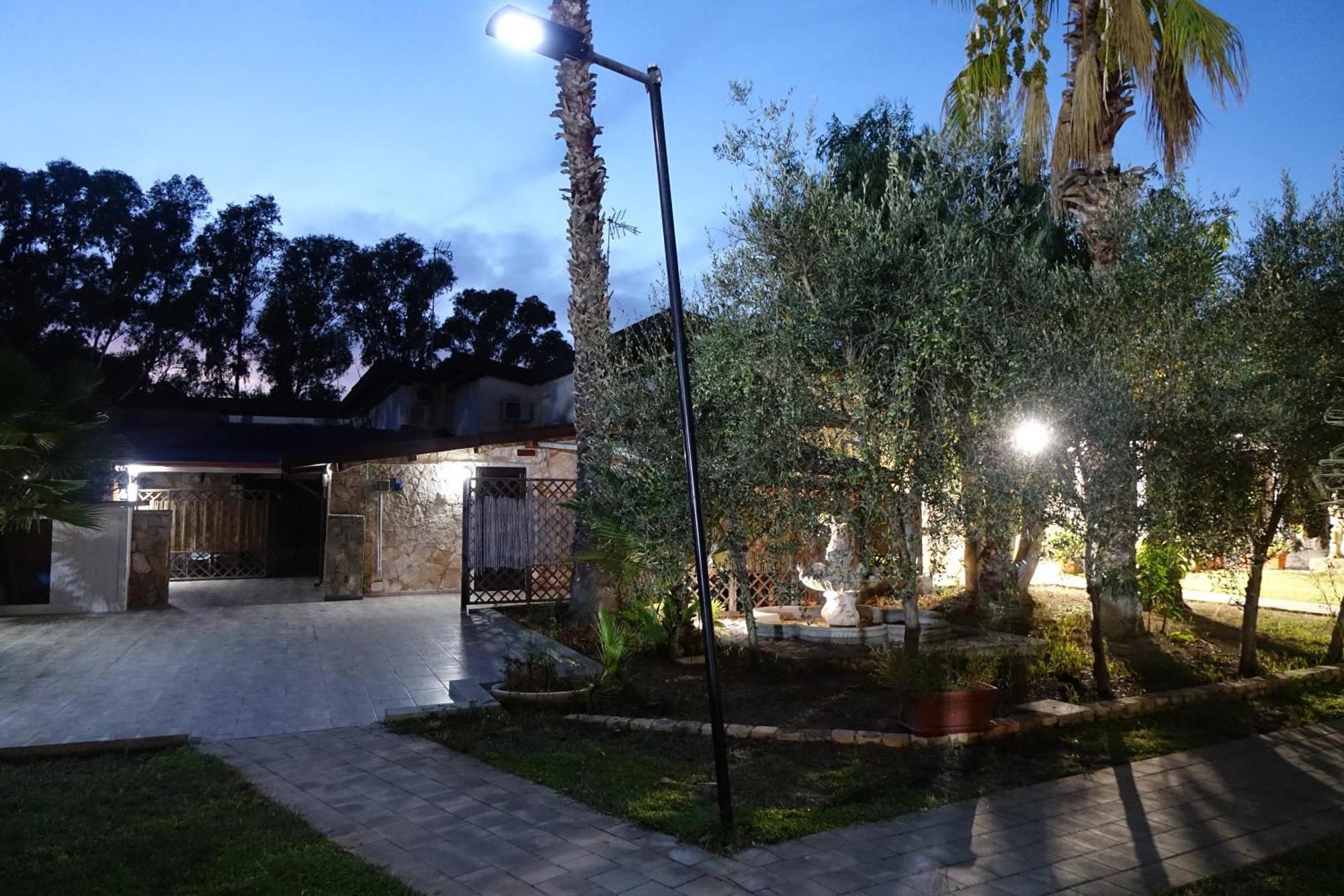 Giardini Sausari Residence ปุนตาปรอสชุตโต ภายนอก รูปภาพ